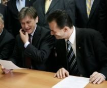 Glumiţele lui Antonescu la adresa funcţiei lui Orban: Am un loc liber în dreapta mea
