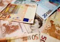 Euro sare de 4.1 lei şi atinge cel mai ridicat nivel din ultimele 5 săptămâni