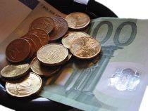Euro mai ieftin în deschiderea şedinţei de miercuri. Vezi cursul