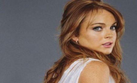 Lindsay Lohan, dată în judecată de patronul unui magazin pentru că nu şi-a plătit cumpărăturile (VIDEO)