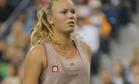 Schimbare la vârf: Caroline Wozniacki, noul număr 1 WTA, în absenţa Serenei Williams
