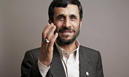 Documente WikiLeaks: Mahmoud Ahmadinejad a fost pălmuit de un comandant militar