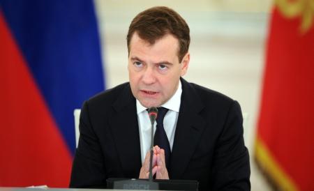 Preşedintele Rusiei, Dimitri Medvedev, pe pârtia din Soci