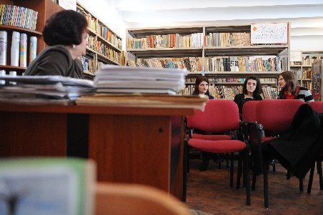 Profesoare de la un liceu din Sângeorz-Băi, cercetate penal pentru trafic de influenţă la bac