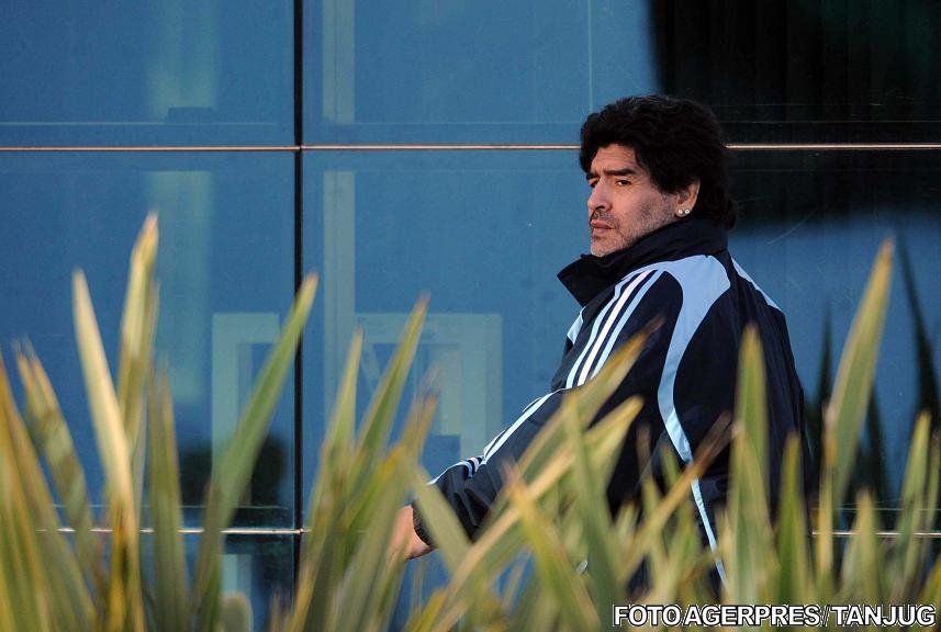 Maradona a ajuns la spital după ce a fost implicat într-un accident rutier