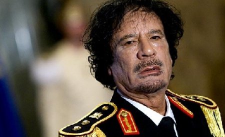 Gaddafi: Pregătiţi-vă pentru război de gherilă. Ucidem inamicul, fie că este libian sau străin