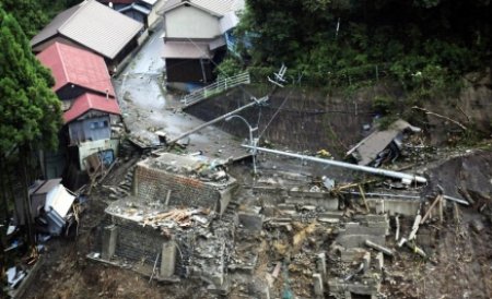 Taifunul Talas a părăsit Japonia:  Au murit cel puţin 37 de persoane, iar 50 sunt date dispărute