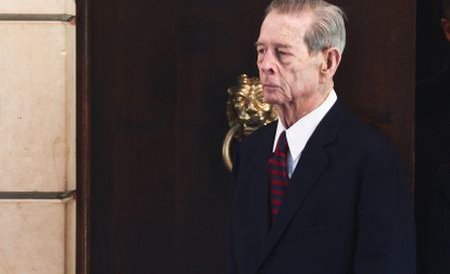 Regele Mihai a acceptat invitaţia în Parlament: Casa Regală consideră decizia o dovadă de democraţie şi libertate