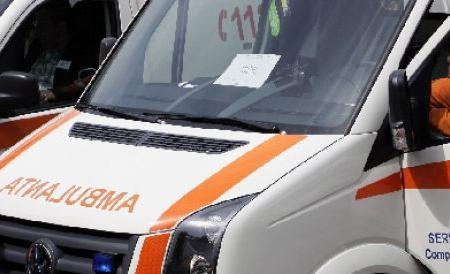 Ambulanţa Vrancea riscă să nu mai poată ajunge la bolnavi din cauza datoriilor