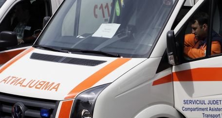 Grav accident de circulaţie în Neamţ. Un copil a murit iar o femeie este în stare gravă