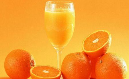 Sucul de portocale conţine SUBSTANŢE PERICULOASE! Descoperirea care a băgat spaima în americani