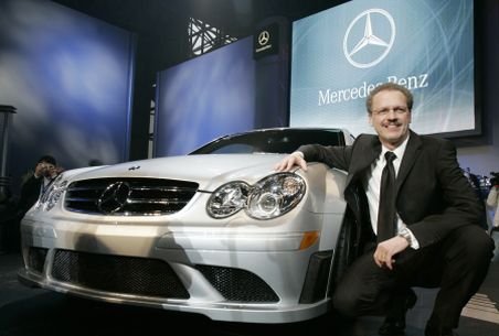 Mercedes detronează BMW şi redevine lider pe piaţa americană a maşinilor de lux