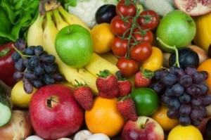 10 fructe si legume care ne ajuta sa slabim 