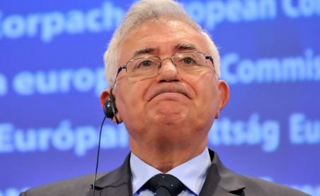 Comisarul european pentru Sănătate, implicat într-o anchetă antifraudă. John Dalli a demisionat