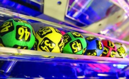 Marele premiu la Loto 5/40 a fost câştigat. Care au fost numerele extrase