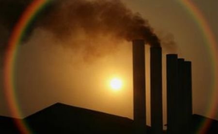 Efectele vor fi catastrofale, dacă nu se iau măsuri imediate de reducere a emisiilor de carbon, avertizează oamenii de ştiinţă 