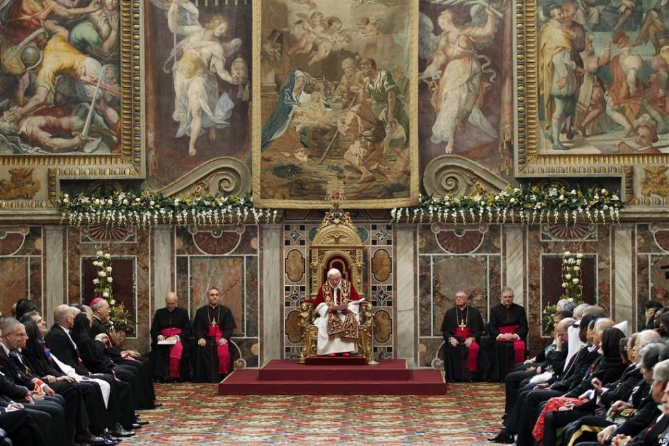 Ce se întâmplă în aceste momente la Vatican, după demisia Papei. Jocurile de culise care vor decide viitorul