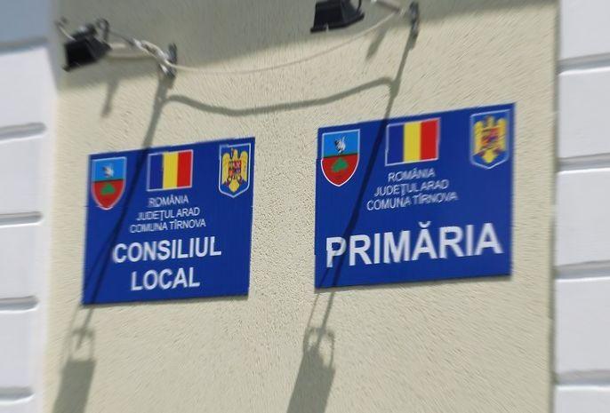 Greva foamei în Arad: O comunitate de ucraineni acuză primarul unei localităţi de tratament inuman