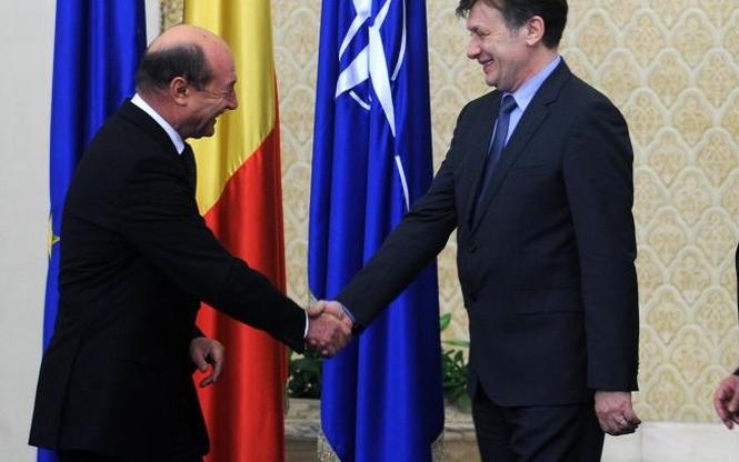 Boc despre declaraţia lui Antonescu referitoare la Băsescu: Gura păcătosului adevărat grăieşte
