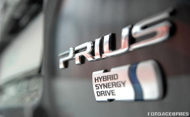 Toyota verifică 240.000 de automobile Prius pentru o posibilă defecţiune la frâne