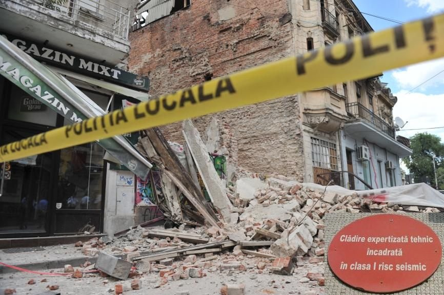 Aproximativ 200 de clădiri din Capitală, în pericol de prăbuşire. Iată HARTA zonelor vulnerabile în cazul unui cutremur puternic