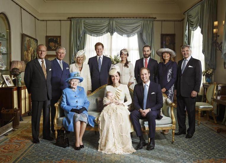 Portret de familie la botez. Iată cu cine seamănă bebeluşul regal, prinţul George Alexander Louis