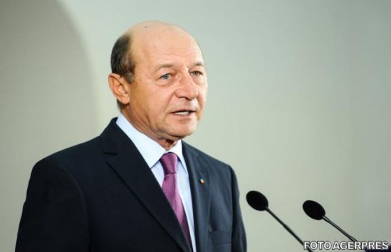 Băsescu: Intrarea României în Schengen ţine de un raport MCV pozitiv