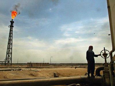 Iranul ameninţă cu un RĂZBOI al preţului petrolului