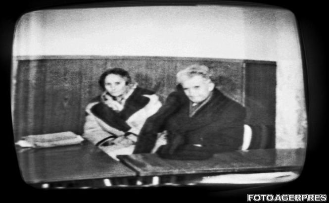 25 decembrie - Ziua în care Nicolae şi Elena Ceauşescu au fost executaţi