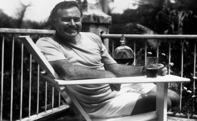 Cuba pune la dispoziţia cercetătorilor americani peste 2.000 de documente despre Hemingway
