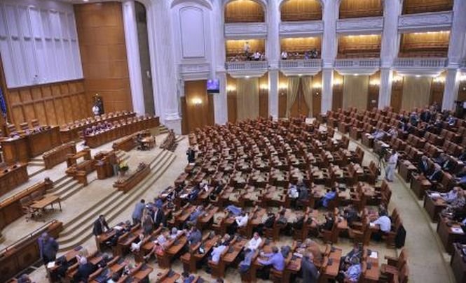 Cosmin Nicula: România nu are linişte de când Băsescu e preşedinte