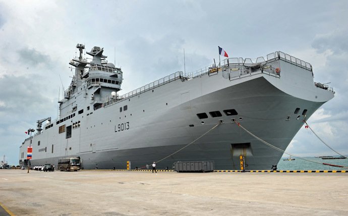 Franţa va decide în octombrie dacă anulează vânzarea navelor militare Mistral către Rusia