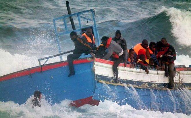 40 de emigranţi africani au murit înecaţi în Marea Mediterană