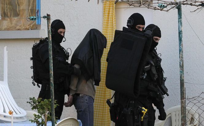 6 jihadişti sirieni au fost arestaţi în Franţa