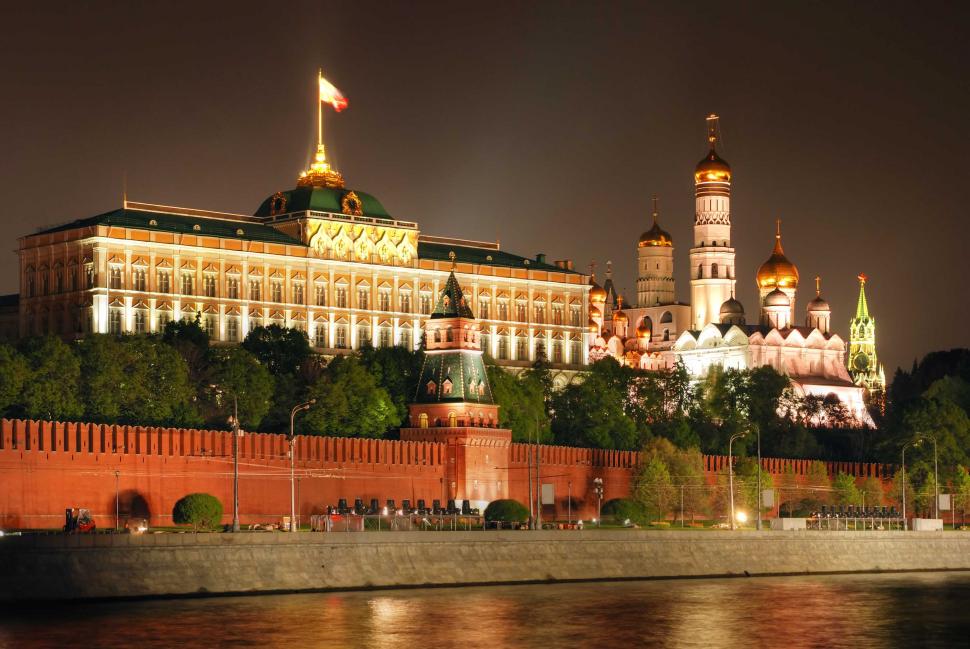 Kremlin-–-Moscow.jpg