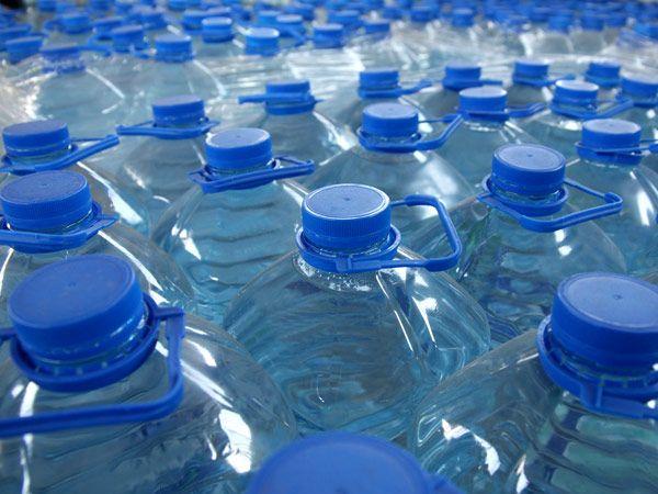 tapped-out-water-bottles_16601_600x450.jpg