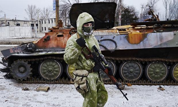 Pro-Russian-separatist-in-008.jpg