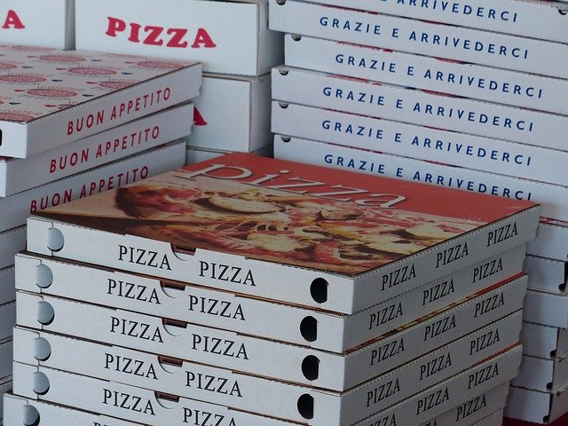 pizza-boxes-358029_640.jpg