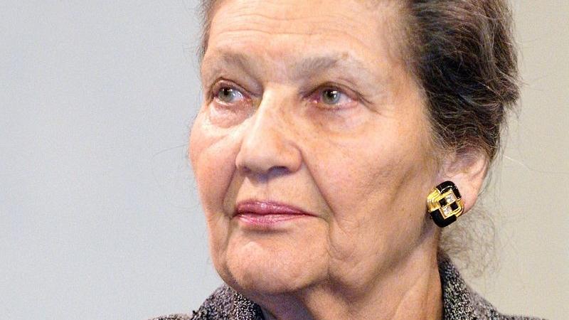 A murit Simone Veil, supraviețuitoare Auschwitz și fost președinte al Parlamentului European