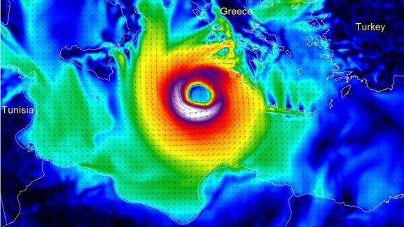 O furtună-hibrid va lovi Europa. Fenomenul meteo extrem de rar are trăsăturile unui uragan
