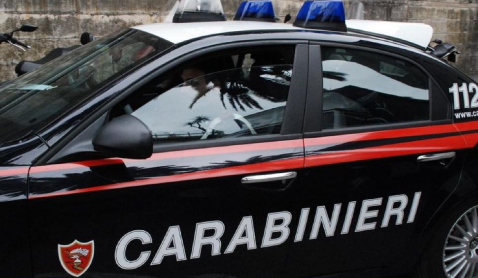 Român din Italia găsit mort în casă într-o baltă de sânge de fratele său