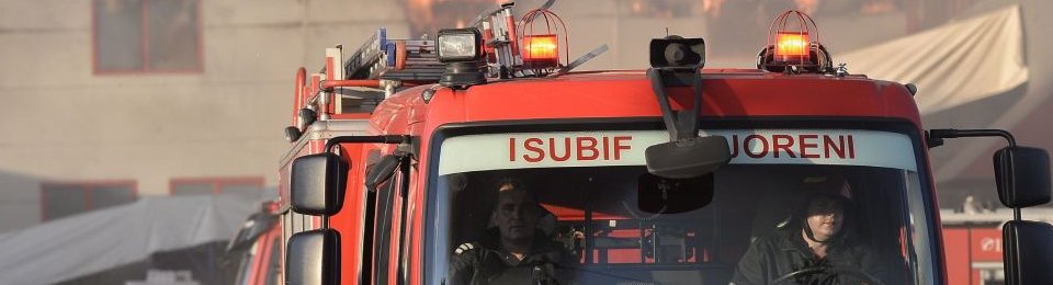 Incendiu într-un cămin studențesc din Târgu Mureș. 21 de persoane au fost evacuate
