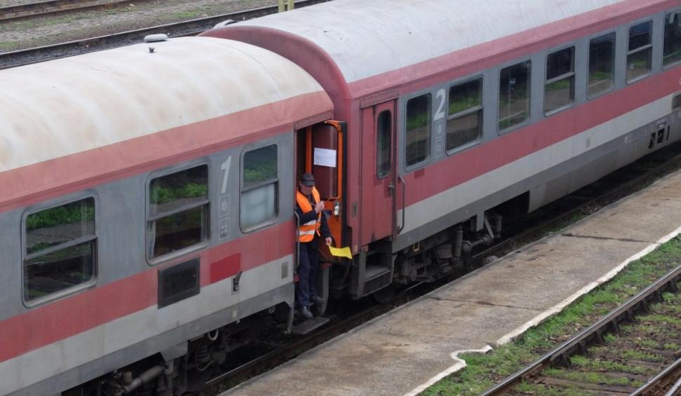 tren calatori cfr