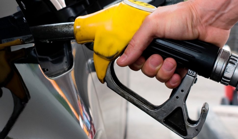 Benzina şi motorina, mai ieftine la început de săptămână. Prețul carburanților în România, astăzi, 27 mai 2024