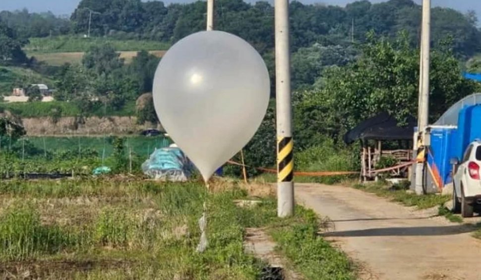 Război murdar! Coreea de Nord a trimis în Sud baloane uriașe cu gunoi și excremente. Locuitorii au fost avertizați să rămână în case