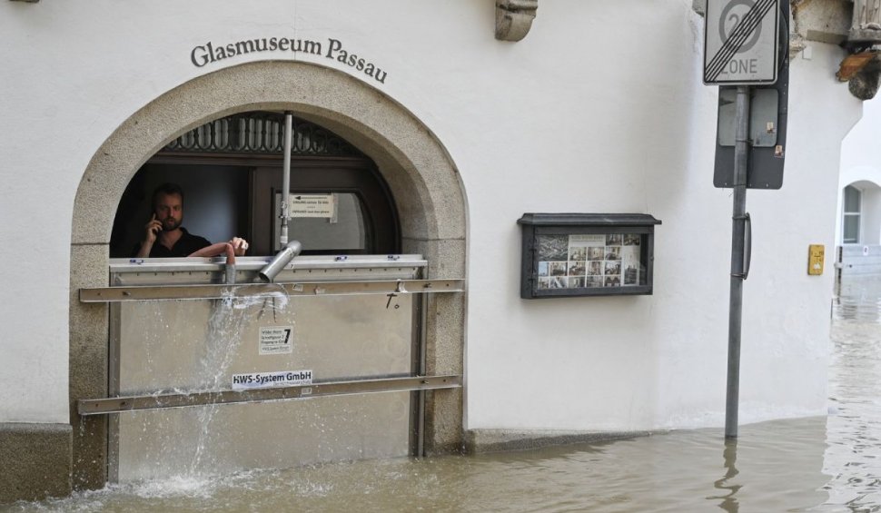 Inundaţiile catastrofale din Germania se extind pe Dunăre. Apa a ajuns la un nivel de 10 metri în Passau