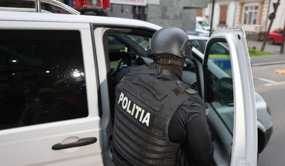 Mai mulți polițiști locali din Sectorul 1 al Bucureștiului au fost reținuți, pentru o serie de infracțiuni