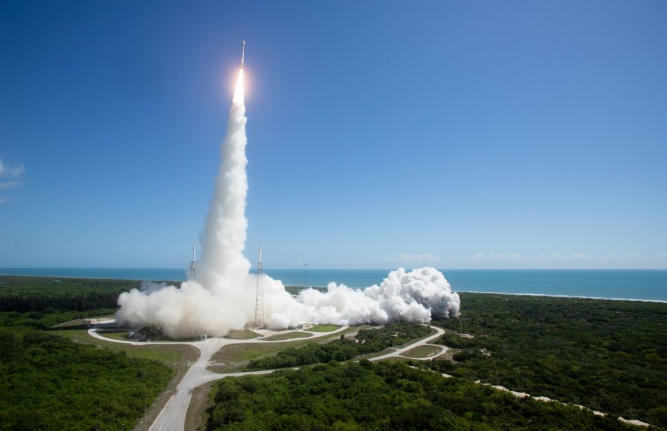 NASA mai ține capsula Starliner pe orbită, ca să afle de ce s-a defectat