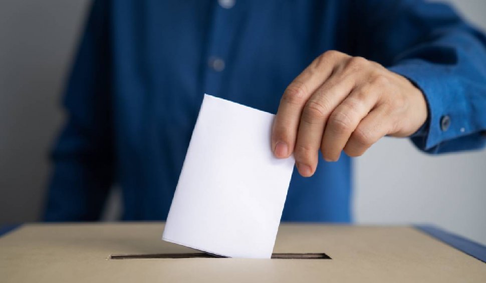 Un bărbat a devenit primul candidat din istoria Canadei care a primit zero voturi la alegeri: „Când am văzut rezultatul...”