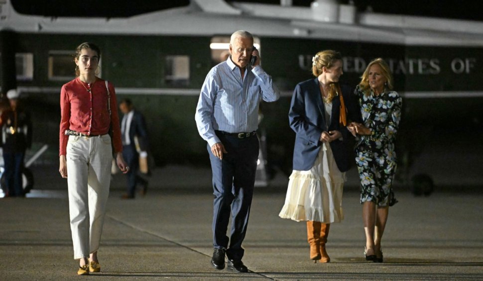 Familia lui Joe Biden l-a încurajat să rămână în cursa pentru Casa Albă. Se discută dacă principalii săi consilieri ar trebui concediați